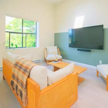 Newly Renovated 1 Bedroom Condo In Japantown! Near Gastown & Railtown! Vancouver Exterior photo
